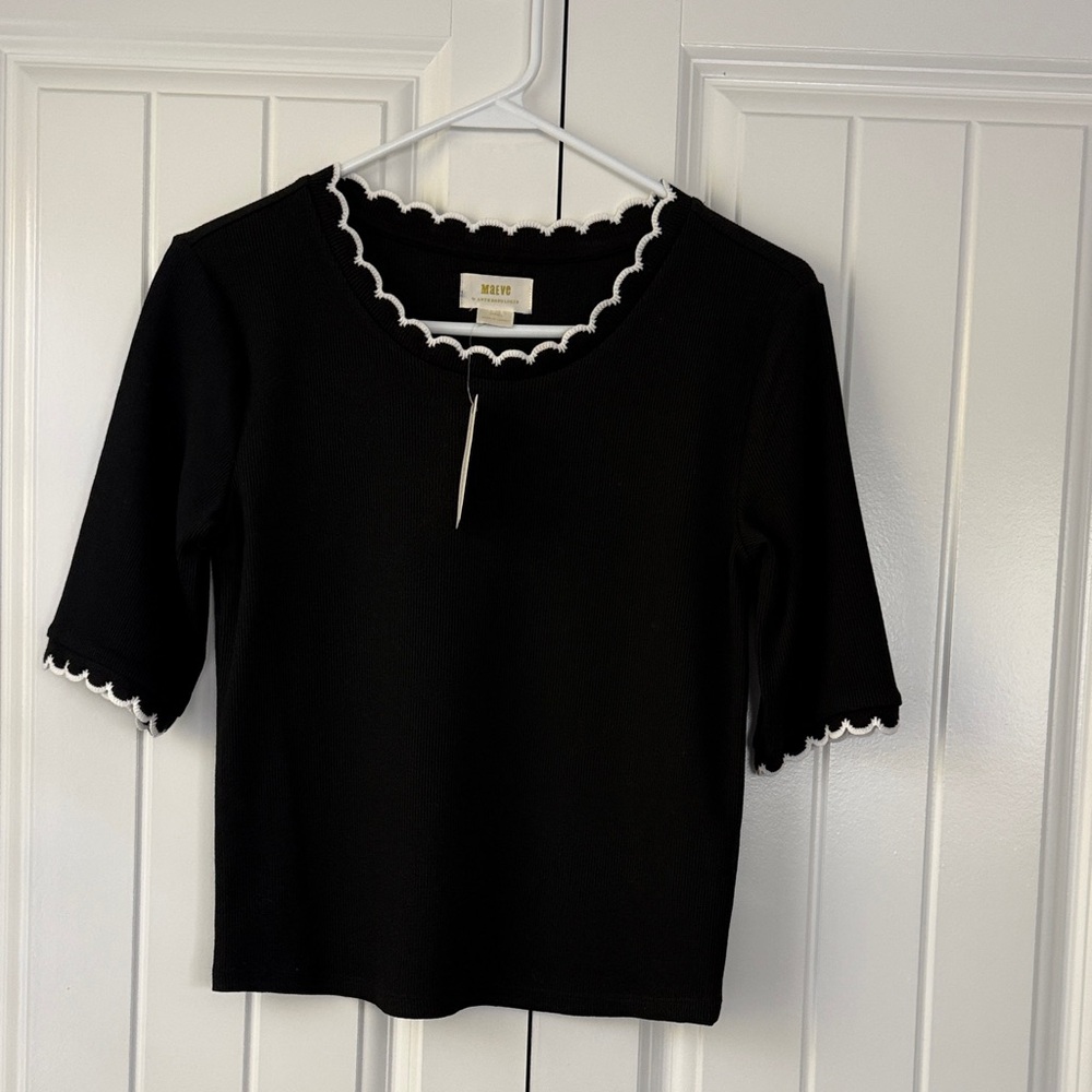 Maeve Black Short Sleeve Top with White Scallop Trim XS